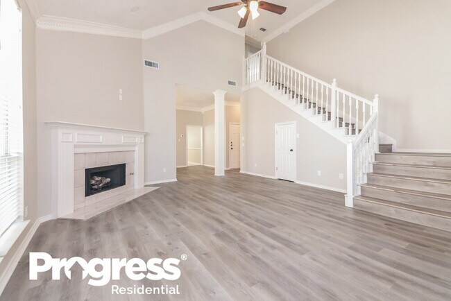 Foto del edificio - 8717 Greenwood Trail