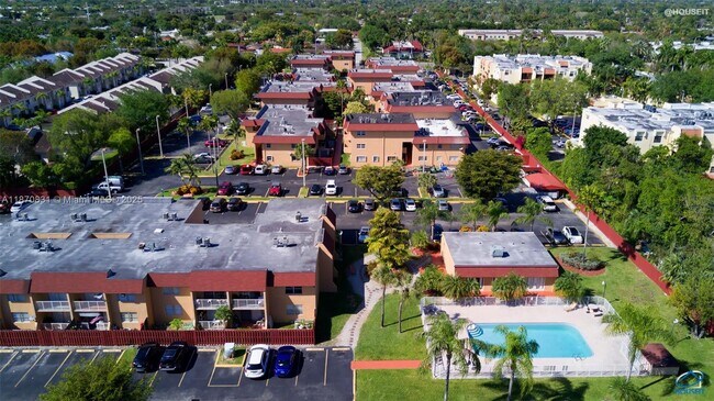 Foto del edificio - 9974 SW 88th St