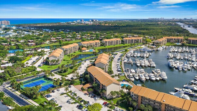 Foto del edificio - 1501 Marina Isle Way