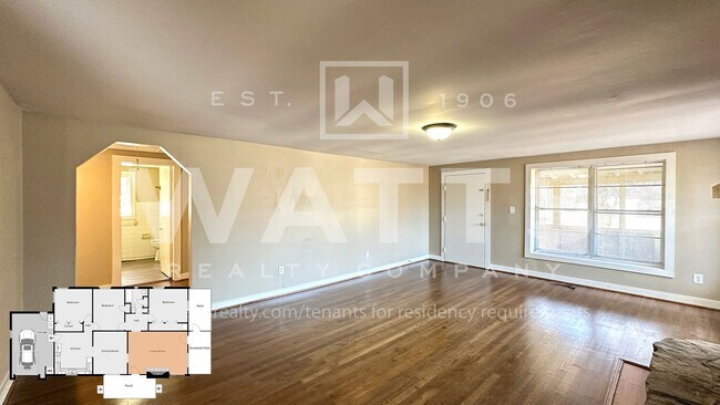 Foto del edificio - 3 Bedroom Home w/Lots of Space in Forestda...