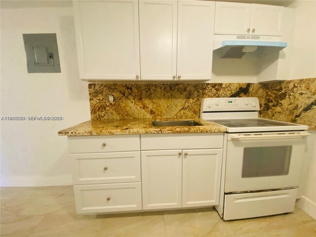 Foto del edificio - 2230 NW 51st Terrace