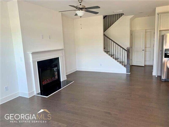 Foto del edificio - 125 Auburn Gate Ln