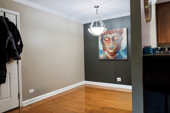 Building Photo - 129 Glengarry Dr