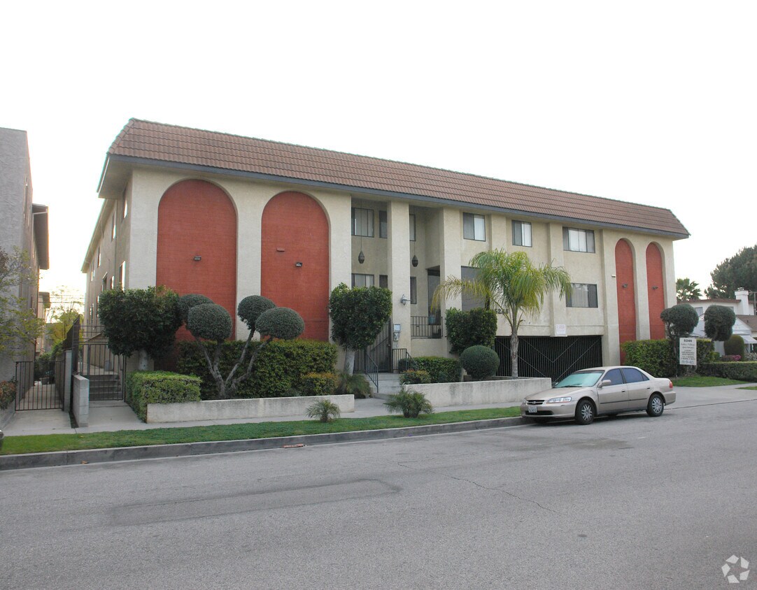 Foto del edificio - 5246 Agnes Ave
