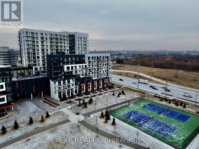 Building Photo - 10 Rouge Valley Dr W