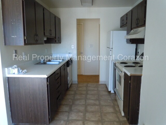 Building Photo - 3915 Clear Acre Ln