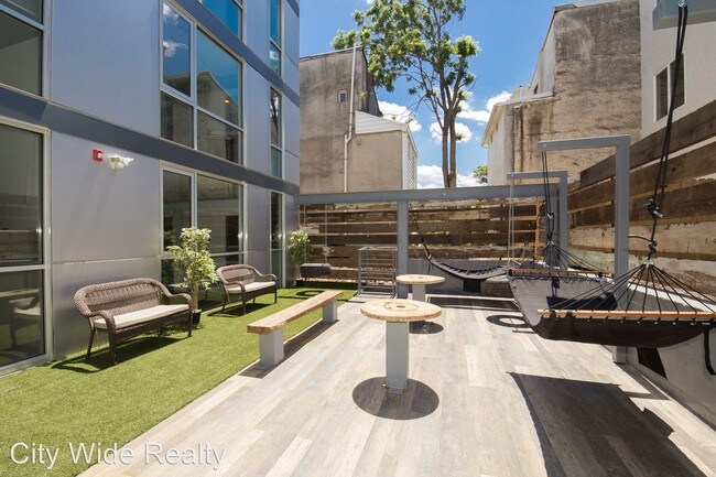 Foto del edificio - 1438 N 7th St