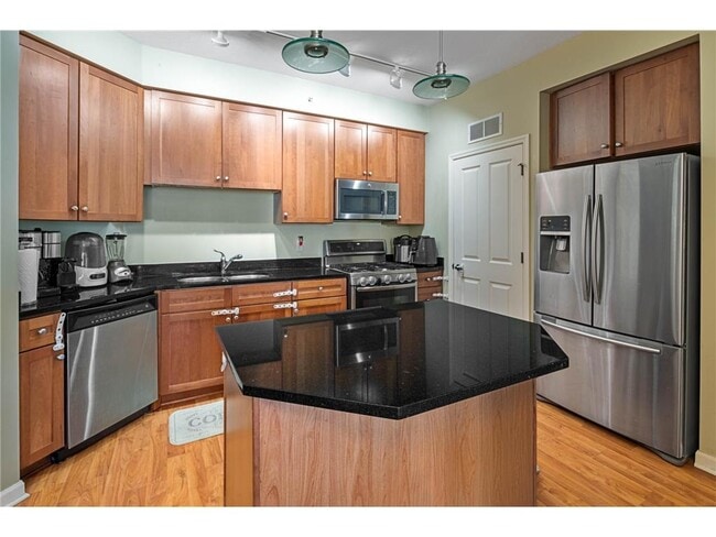 Building Photo - 500 E Grant St