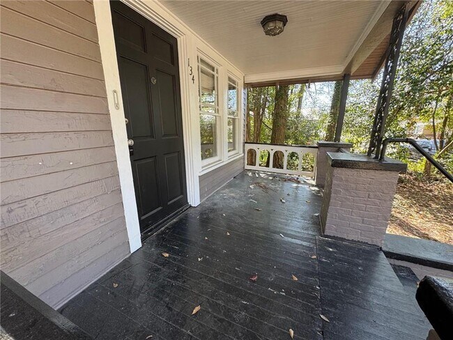 Foto del edificio - 134 N Carlen St