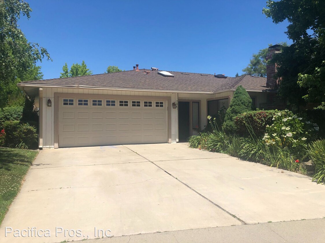 Primary Photo - 2 br, 2 bath House - 7861 Rush River