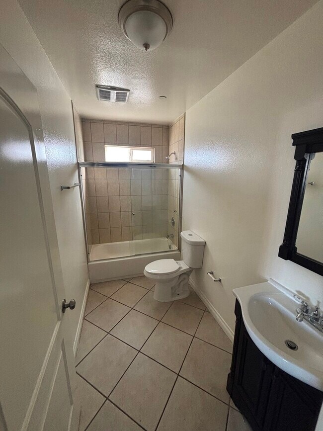 Foto del edificio - 314 W 65th St