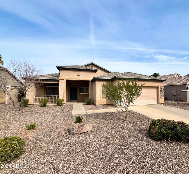 Building Photo - 3464 E Thornton Ave