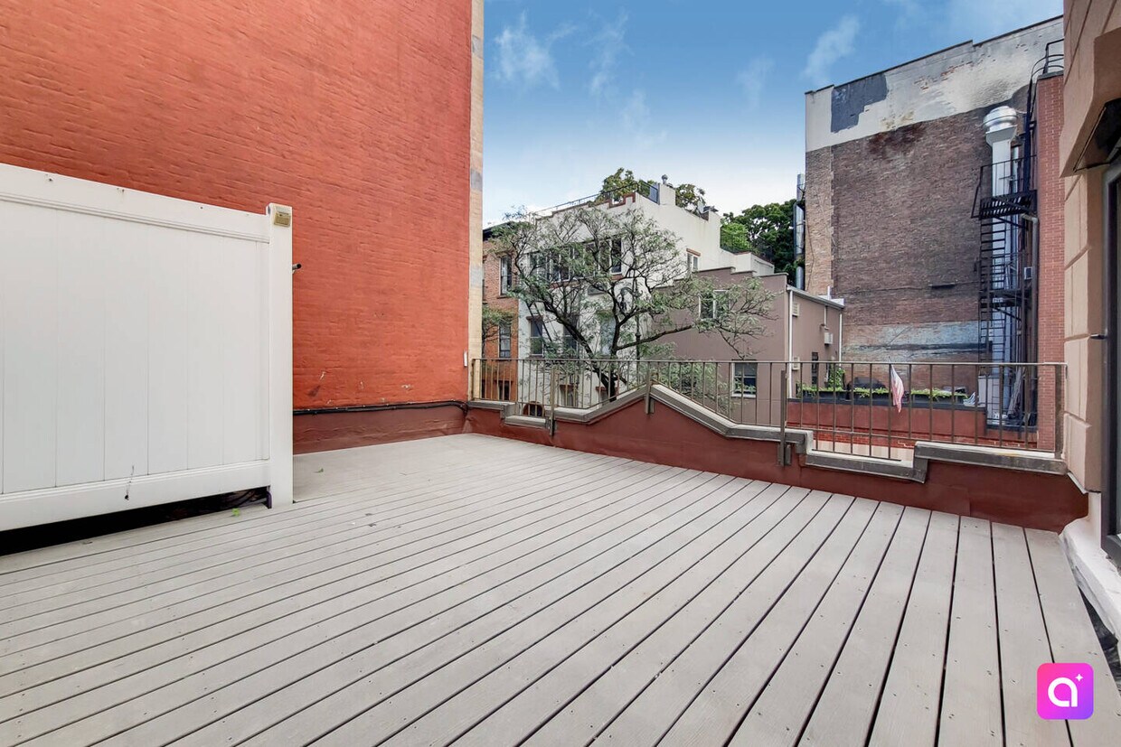 Foto principal - 37 1/2 Bedford St