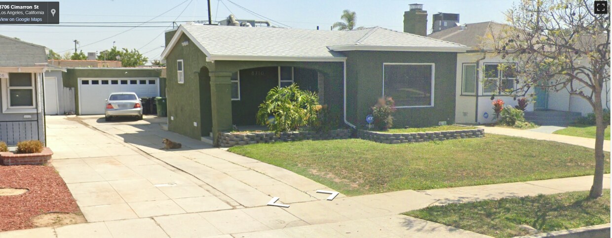 Primary Photo - 8710 Cimarron St