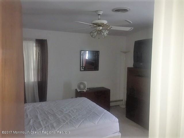 Foto del edificio - 26 Chancellor Ct