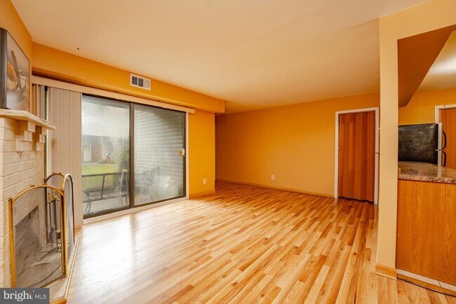 Foto del edificio - 254 Vail Ct