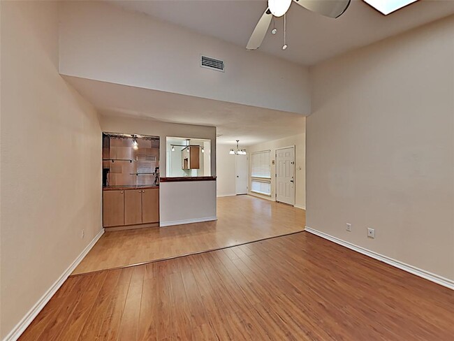 Building Photo - 5616 Preston Oaks Rd