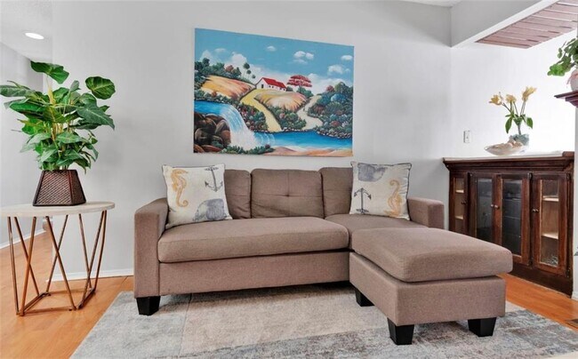 Foto del edificio - 2411 Huntingdon Chase