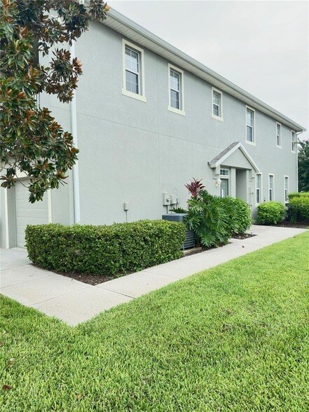 Building Photo - 9140 Moonlit Meadows Loop