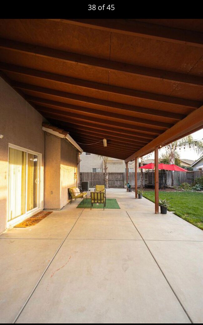 Building Photo - 2021 Ariano Ln