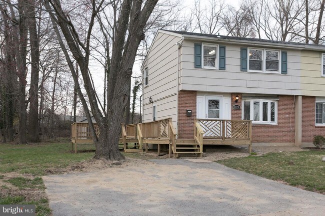 Building Photo - 6929 Alter St