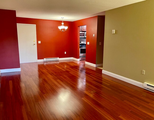 106 Eastern Ave Unit 301, Manchester, NH 03104 Condo for Rent in