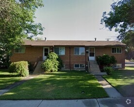 Building Photo - 1362 Elm Ave