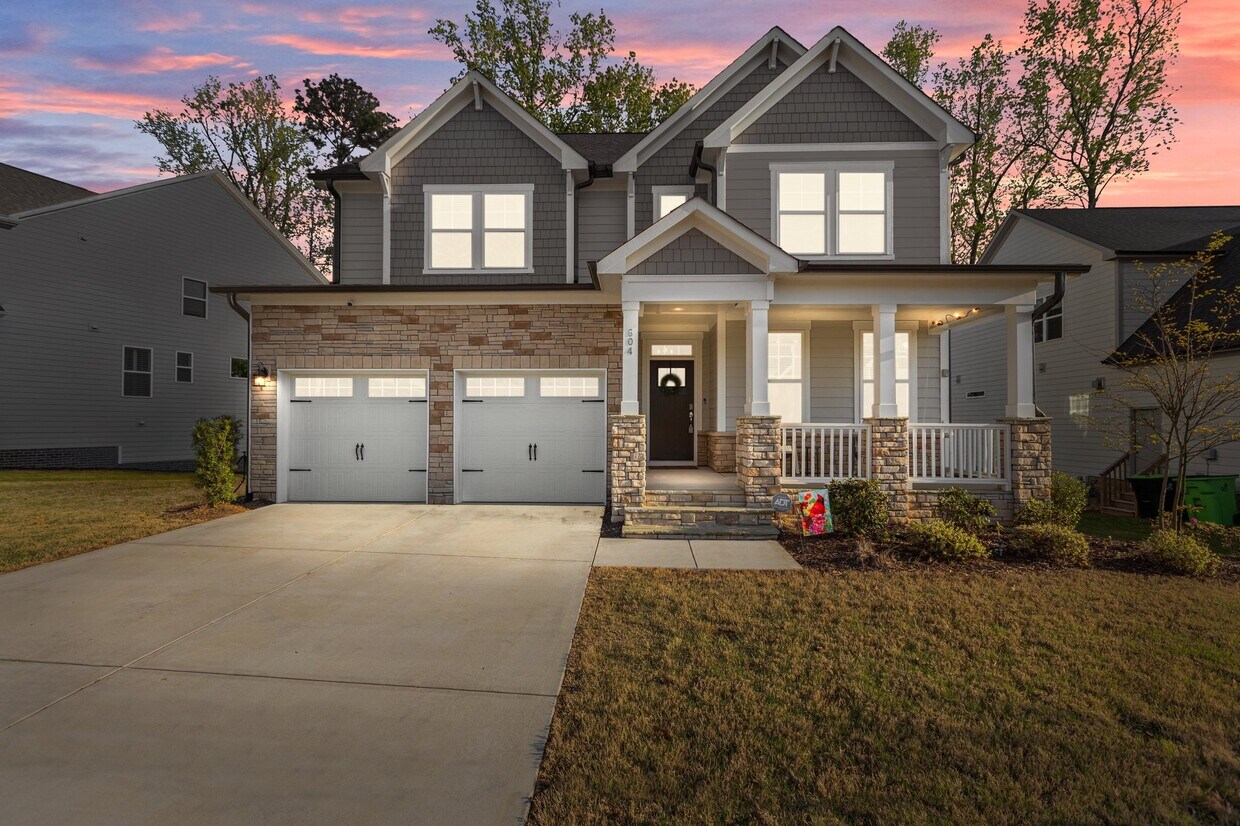 Primary Photo - 604 Craftsman Rdg Trl