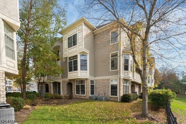 Building Photo - 315 Regal Blvd