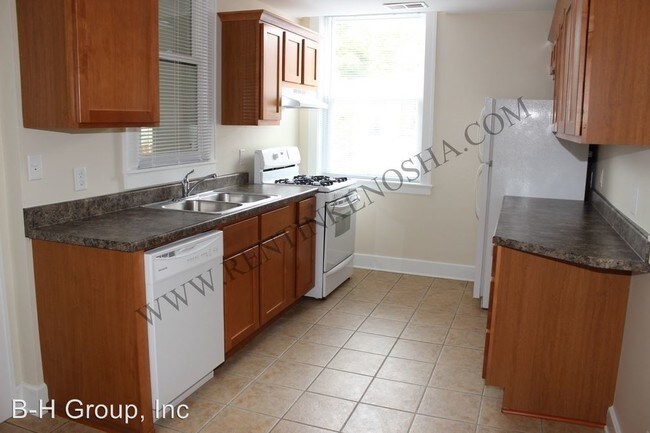 Foto del edificio - 1351 52nd St
