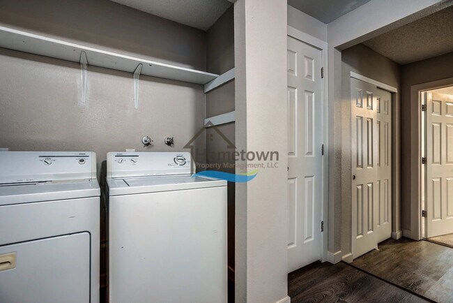 Foto del edificio - 2850 N Francis St