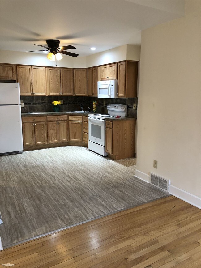 Foto del edificio - 1040 Community Rd