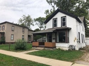 Building Photo - 530 Locust St
