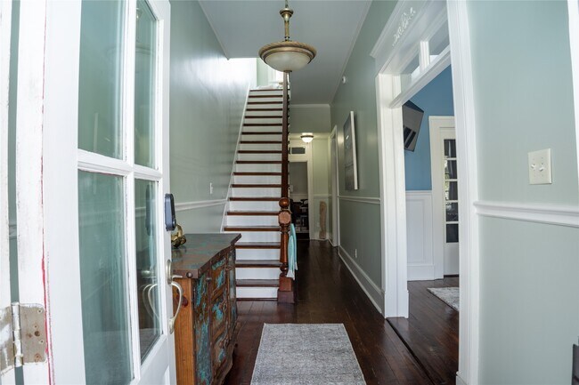 Building Photo - 1605 Market St