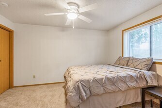 Building Photo - 740 Westwinds Dr