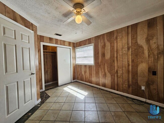 Foto del edificio - 2 bedroom, 1 bath house for rent in Lakeland - Available NOW