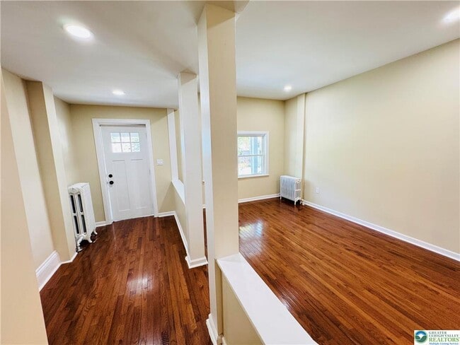 Foto del edificio - 58 N 7th St