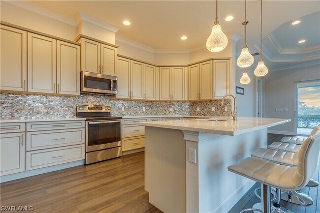 Building Photo - 6847 Bequia Wy