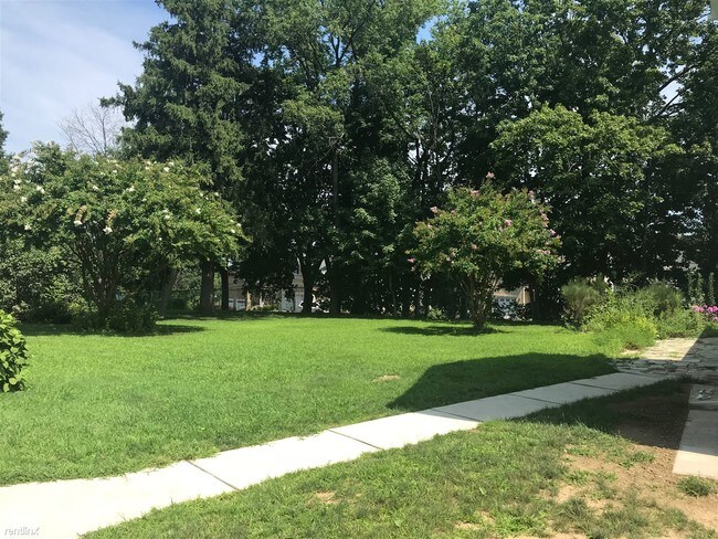 Foto del edificio - 4 br, 3.5 bath House - 14100 Worthington Rd