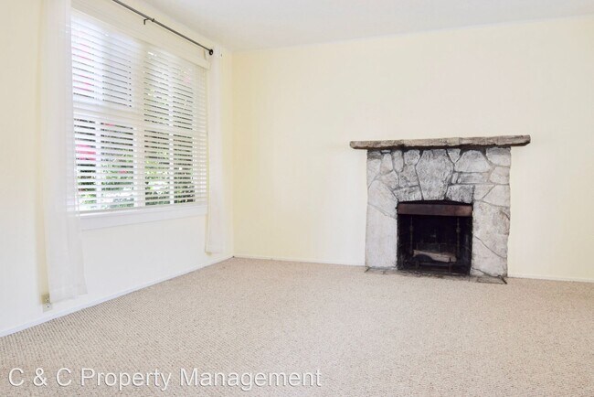 Foto del edificio - 1 br, 1 bath House - 904 Siren Street