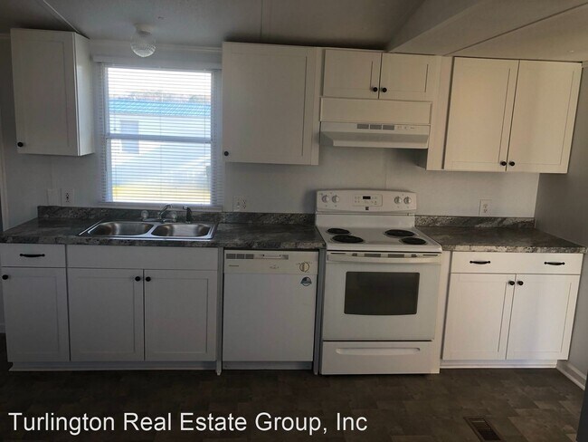Building Photo - 3 br, 2 bath House - 102 A Wilson St