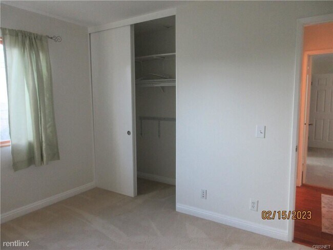 Building Photo - 3 br, 1.5 bath House - 18865 Brymer Ct