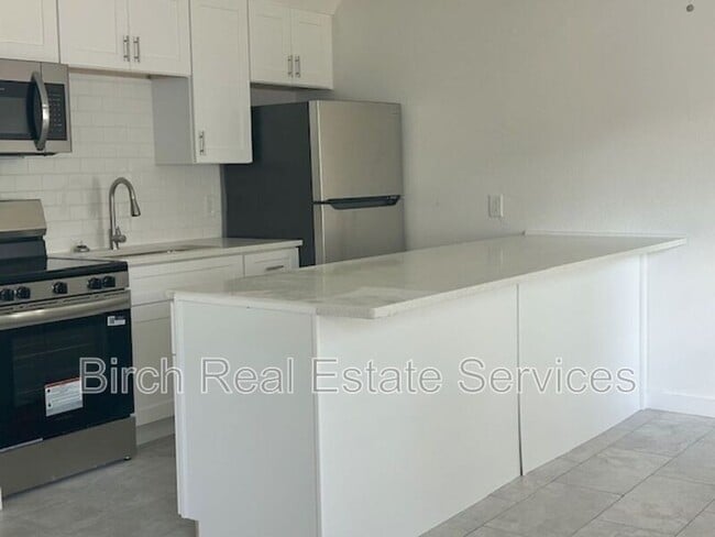 Building Photo - 5344 Cotee River Dr