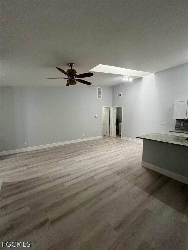 Foto del edificio - 5111 SW Courtyards Ct