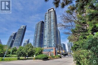 Building Photo - 2200-2200 Lake Shore Blvd W