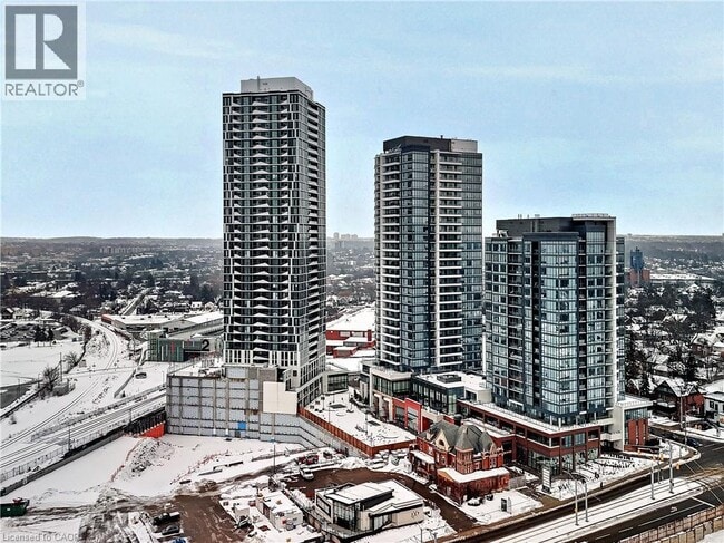 Photo du bâtiment - 25 Wellington St S