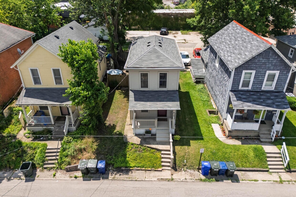 Foto principal - 251 Detroit Ave