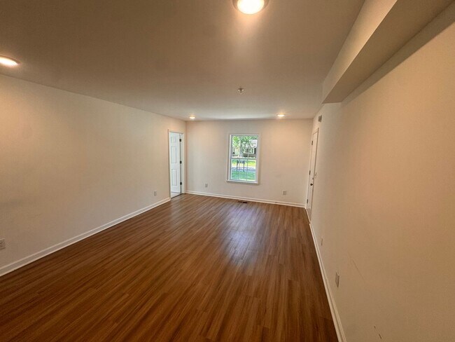 Foto del edificio - 208 Meadow St