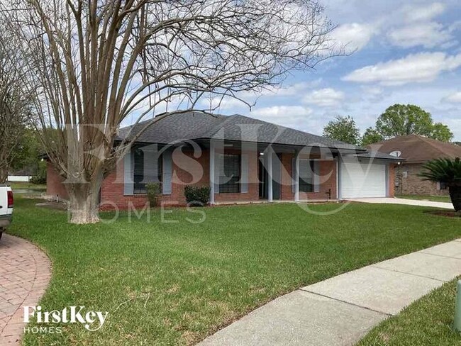 Building Photo - 10934 Copper Hill Drive