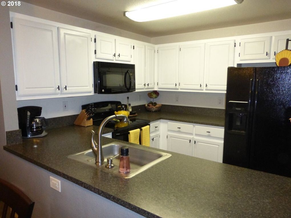 Foto principal - 17548 NW Springville Rd